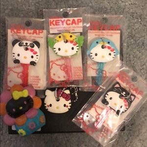 Hello Kitty Collectible Key Cap/Ring